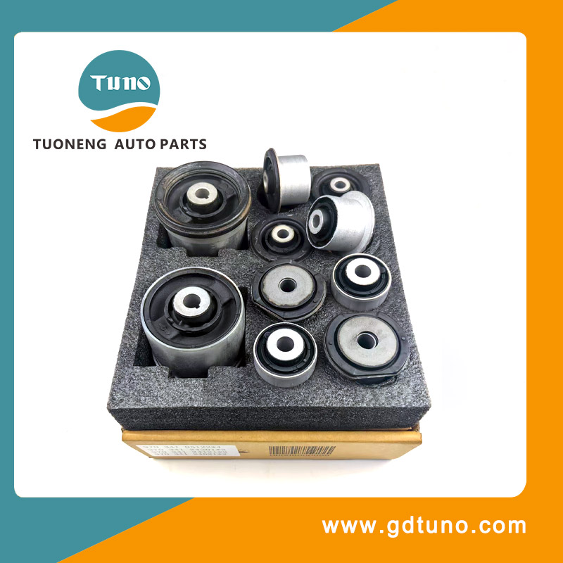 ポルシェ パナメーラ 2014–2016 フロント上部および下部コントロール アーム ブッシュ キット